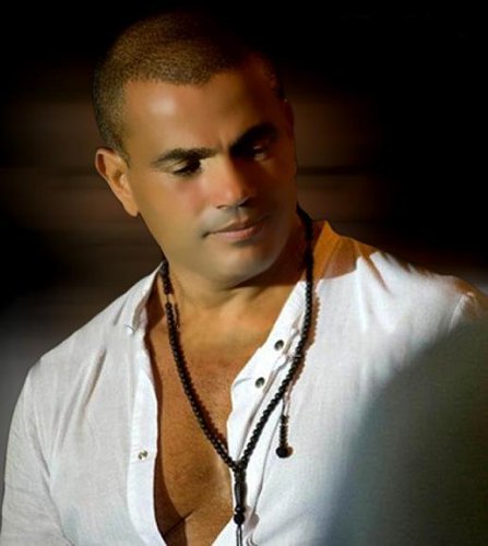 عمرو دياب يبدأ حملة ''مصري بجد'' لتنشيط السياحة بعد الثورة