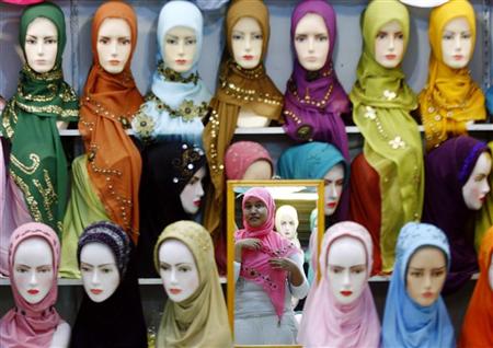  الحجاب المغناطيسي  أحدث صيحة في اندونيسيا..
