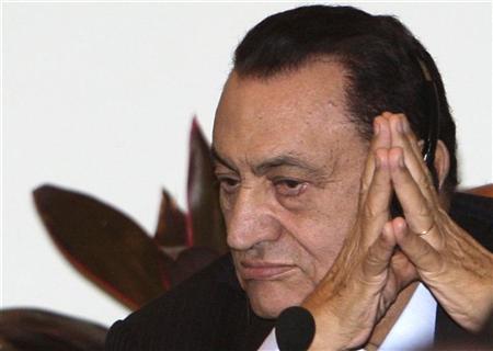 صحيفة إسرائيلية: تل أبيب مذعورة من سيناريوهات ما بعد مبارك